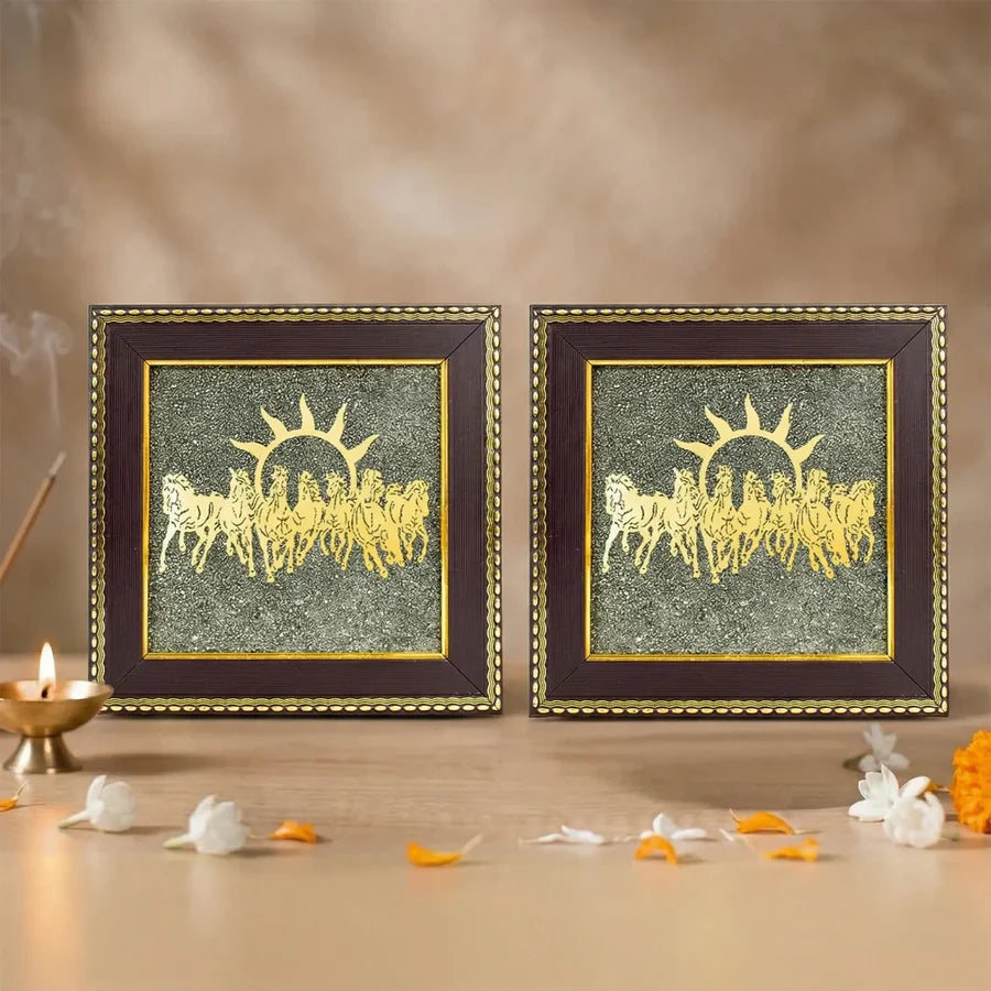 7 horse on raw pyrite frame